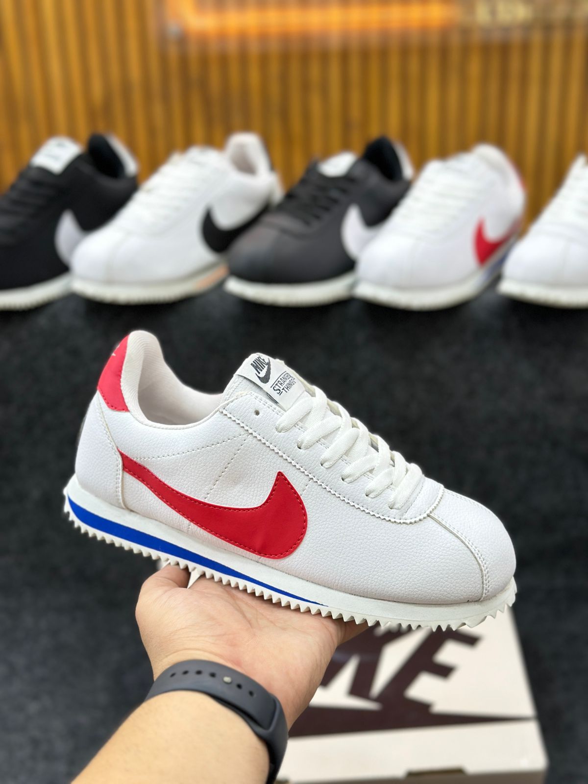 NIKE CORTEZ
