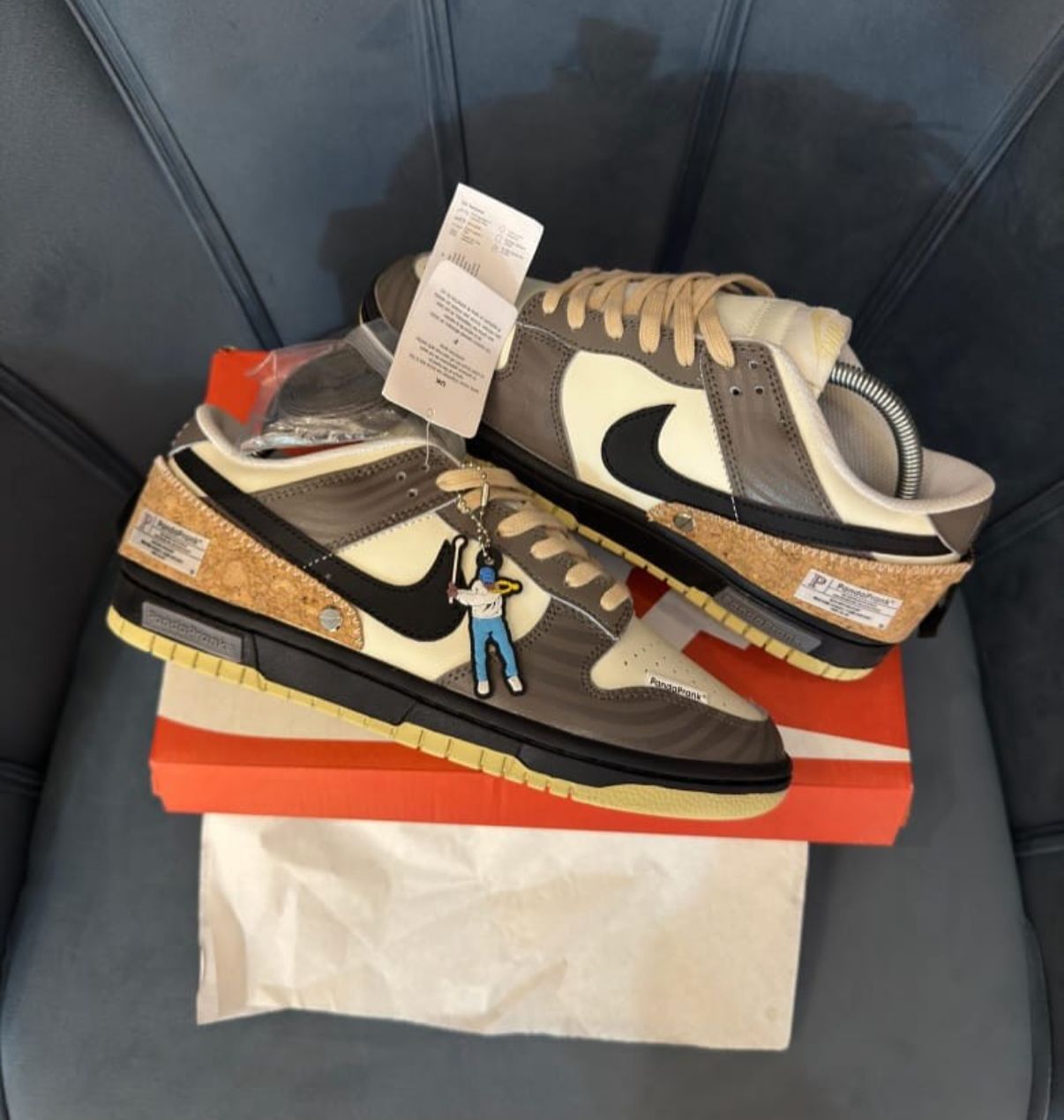 NIKE SB DUNK PANDAPRANK