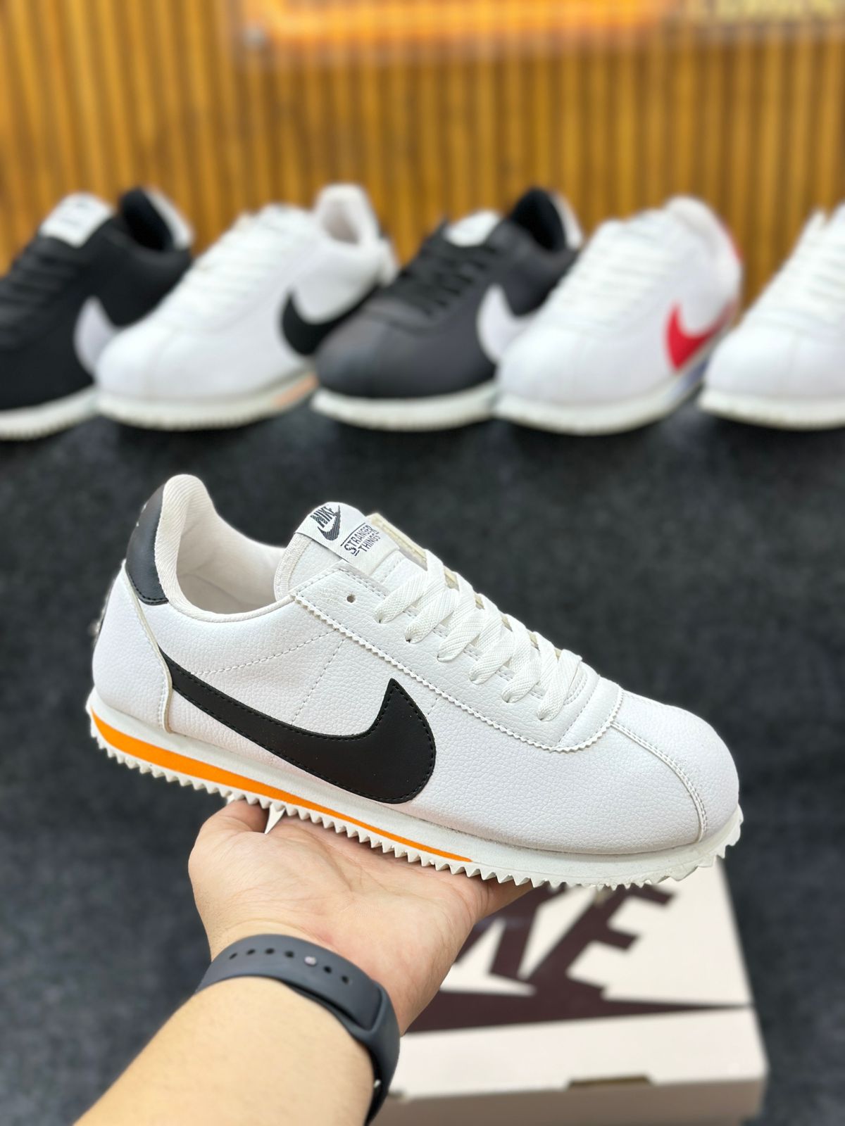 NIKE CORTEZ